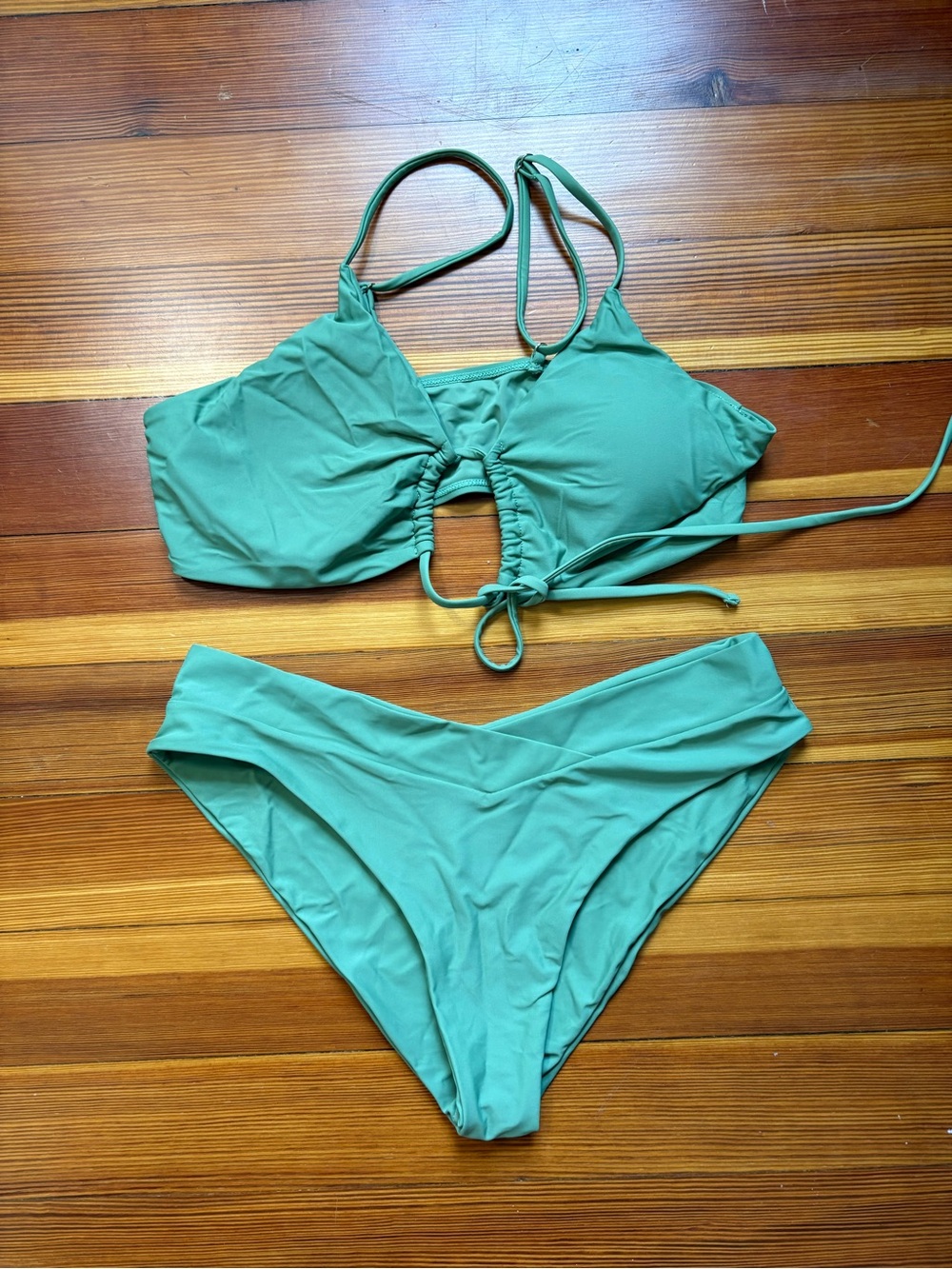 Classic V‑Neck Green Bikini Set — Women Swim